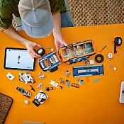 LEGO City Exploration: Arctic Explorer Science Lab Truck