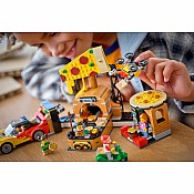 LEGO® City Pizza Delivery Experience with Vehicles