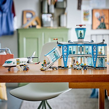  Lego City 60502 Airport with Airplane 