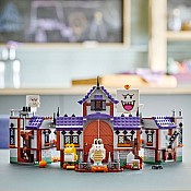 LEGO Super Mario: King Boo's Haunted Mansion