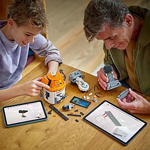 LEGO Star Wars: Chopper (C1-10P)™ Astromech Droid