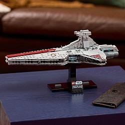  Lego Star Wars 75441 Venator-Class Attack Cruiser