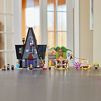 LEGO® Despicable Me: Minions and Gru's Family Mansion