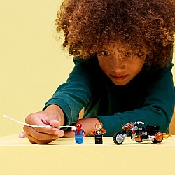  Lego Marvel 76335 Spider-Man vs. Ghost Rider Motorcycle 