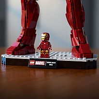 LEGO Super Heroes Marvel: Iron Man Mark 3 Collectors' Edition