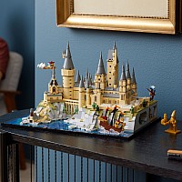 LEGO® Harry Potter: Hogwarts™ Castle and Grounds