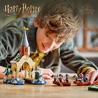 LEGO® Harry Potter™: Hogwarts™ Castle Boathouse