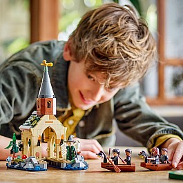LEGO® Harry Potter™: Hogwarts™ Castle Boathouse