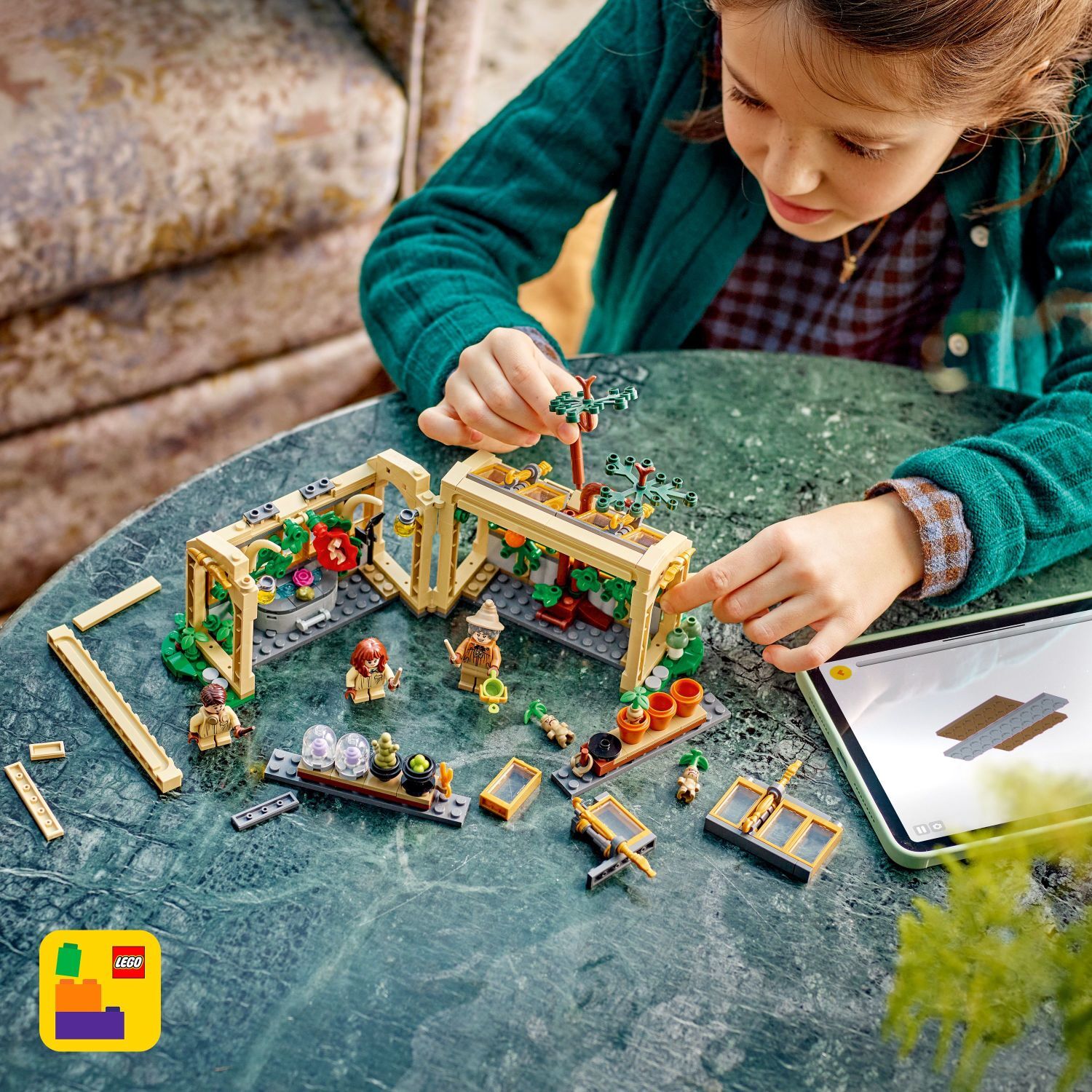 LEGO Harry Potter: Hogwarts™ Castle: Herbology Class