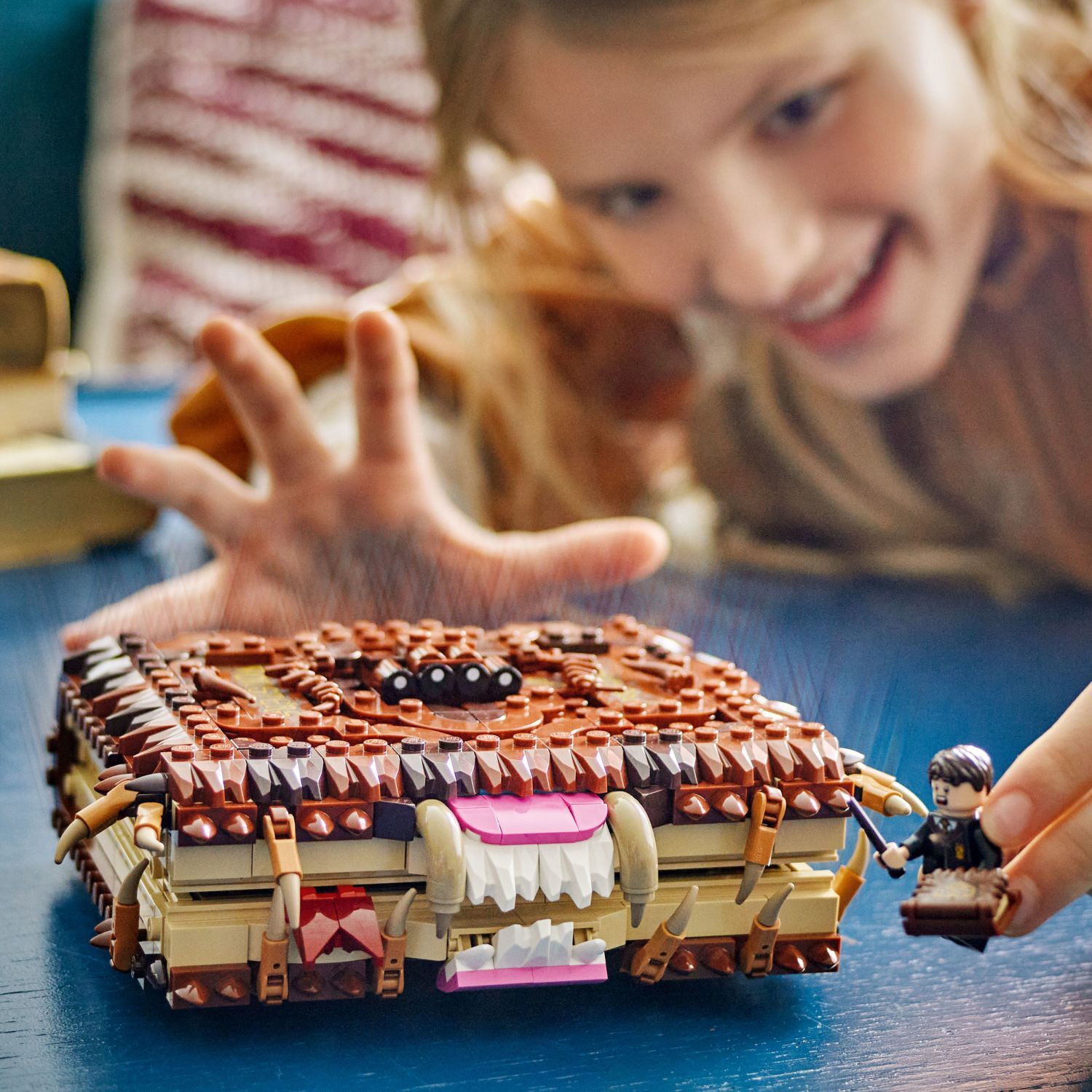 LEGO Harry Potter: Chomping Monster Book of Monsters