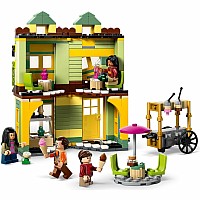 LEGO Harry Potter: Quality Quidditchâ¢ Supplies & Ice Cream Parlour