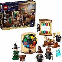 LEGO Harry Potter: Hogwarts™ Castle: Sorting Hat™ Ceremony