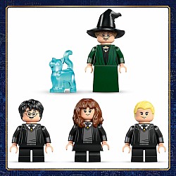 LEGO Harry Potter: Hogwarts™ Castle: Sorting Hat™ Ceremony