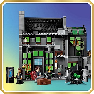 LEGO® Harry Potter™ Knockturn Alley™ Wizarding Shops