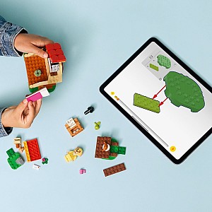 LEGO Animal Crossing: Goldie's Cozy House