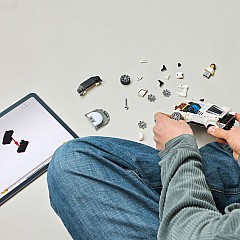 LEGO Speed Champions: Bugatti Centodieci Hyper Sports Car