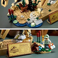 LEGO 77985 Jurassic World Dinosaur Fossils: Triceratops