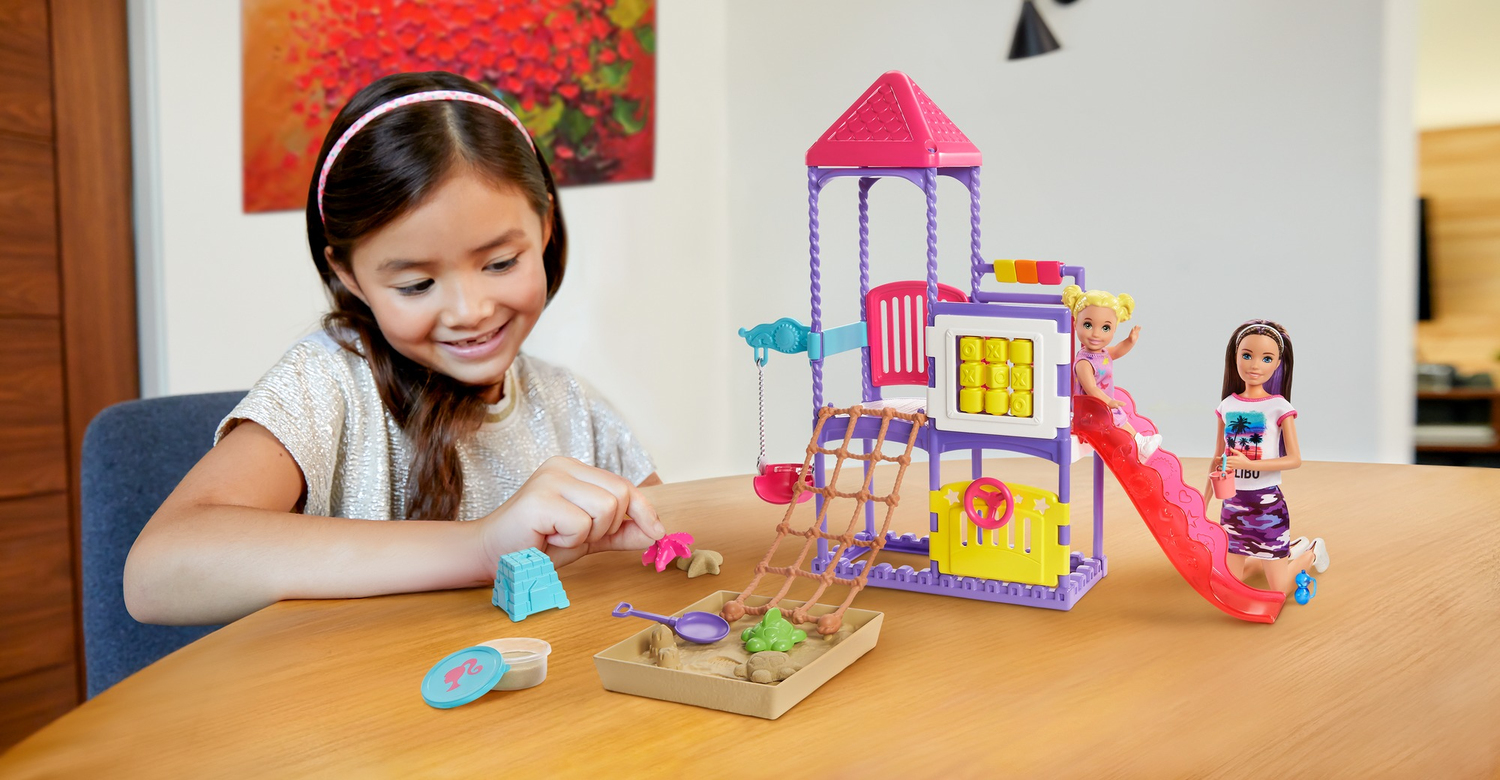 Barbie Skipper Babysitters Inc. Climb 'n Explore Playground 