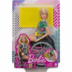 Barbie Fashionistas Doll And Accessory #165