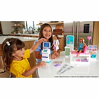 Barbie Fast Cast Clinic Playset