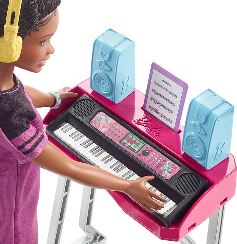 Barbie Big City, Big Dreams “Brooklyn” Doll & Music Studio Playset