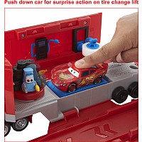 Disney Pixar Cars Transforming Mack Playset