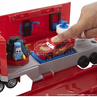 Disney Pixar Cars Transforming Mack Playset
