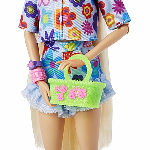 Barbie Extra Doll And Pet - HDJ45
