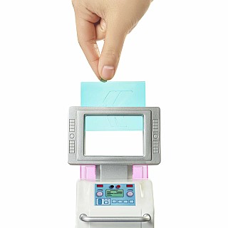Barbie ​ Fast Cast Clinic Playset