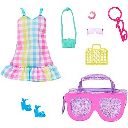 Barbie Doll Clothing, Deluxe Keychain Bag with Summery Accessories (1 Outfit)