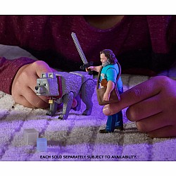 Minecraft Steve Action Figure & Accessories, 4-inch Toy Set Inspired by A Movie