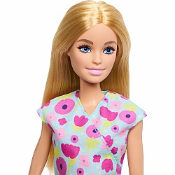 Barbie Careers Baby Doctor Playset with Blonde Fashion Doll, 2 Baby Dolls, Exam Table & Accessories