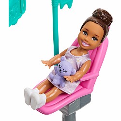 Barbie Careers Dentist Playset with Blonde Fashion Doll, Small Doll, Examination Chair & Accessories