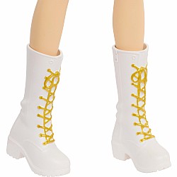 Mattel KPop Demon Hunters HUNTR/X Zoey “Golden” Singing Doll in Removable Outfit & 5 Posable Joints