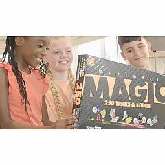 Ultimate Magic 250 Tricks and Stunts
