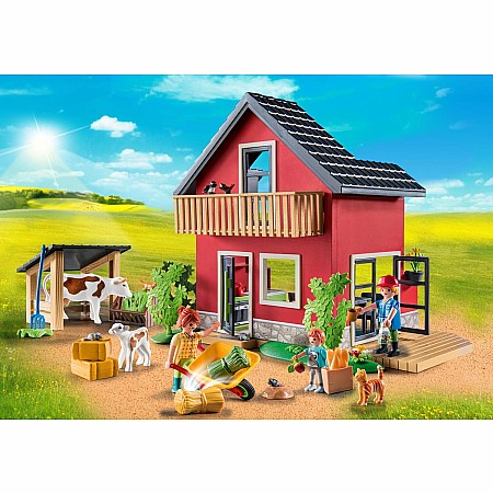 Playmobil Farmhouse with Outdoor Area