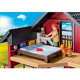 Playmobil Farmhouse with Outdoor Area