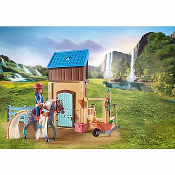 Playmobil Horse Stall with Amelia and Whisper