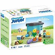 Playmobil Junior: Animal Home with Treat Dispenser