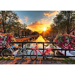 Bicycles in Amsterdam (1000 Piece Puzzle)