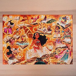 Ravensburger "Lorcana Glimmers of the Realm: Amber" (1000 Pc Puzzle)