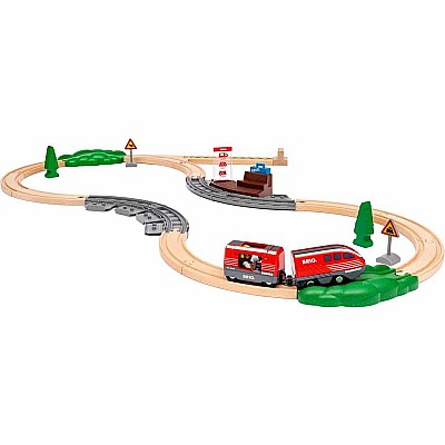 BRIO World Pull Back Train Set
