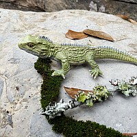 Tuatara Toy Figure