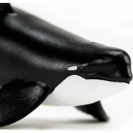 Type D Orca Toy Figure