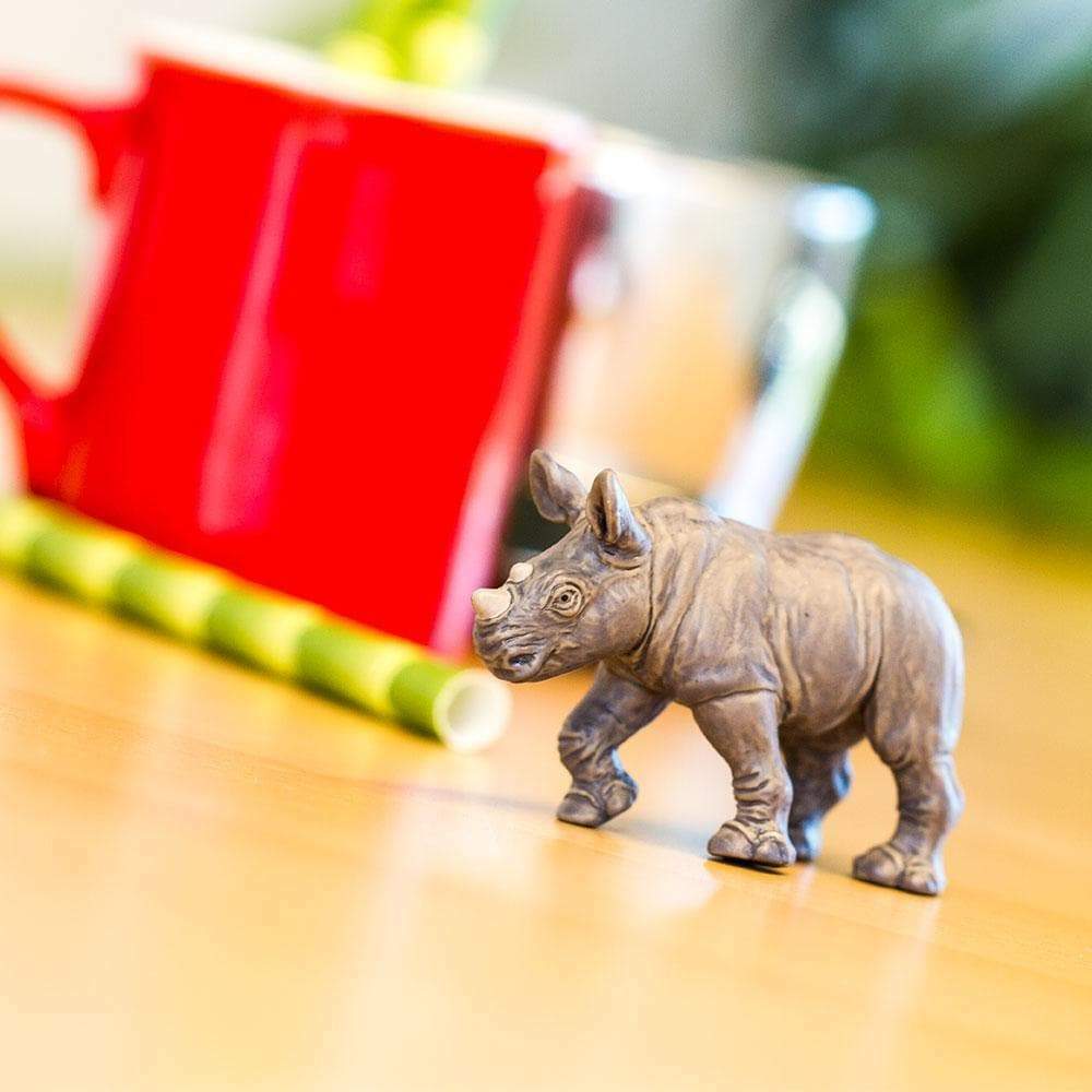 Safari Ltd Figurina Rinoceronte Bianco - Giocattolo Educativo Realistico 14,6 Cm - Wild Safari Wildlife