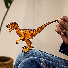 schleich Dinosaurs Velociraptor
