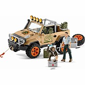 4X4 Vehicle With Winch