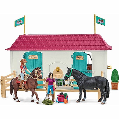 Horse Club: Lakeside Country House and Stable