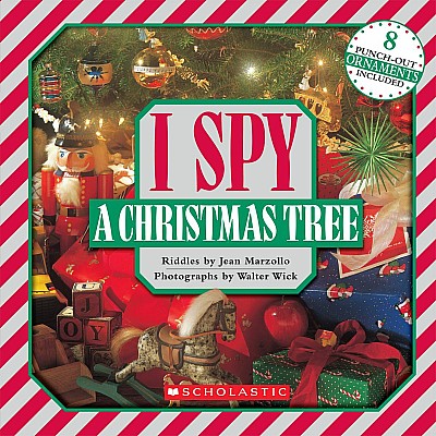 I Spy A Christmas Tree: A Book of Picture Riddles