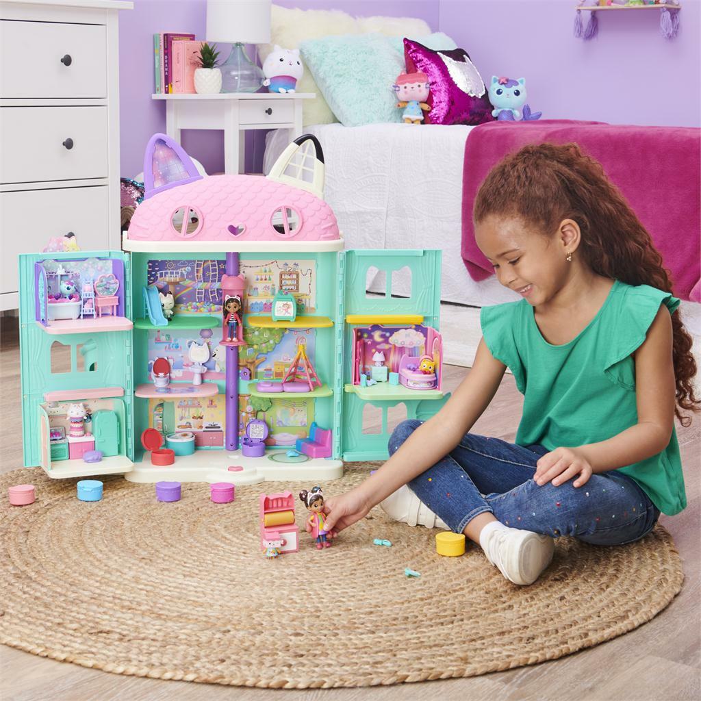 Gabby's Dollhouse, Art Studio Set with 2 Toy Figures, 2 Accessories